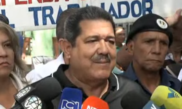 Sindicalistas protestaron e introdujeron documento ante la Fiscalía en defensa de Rubén González