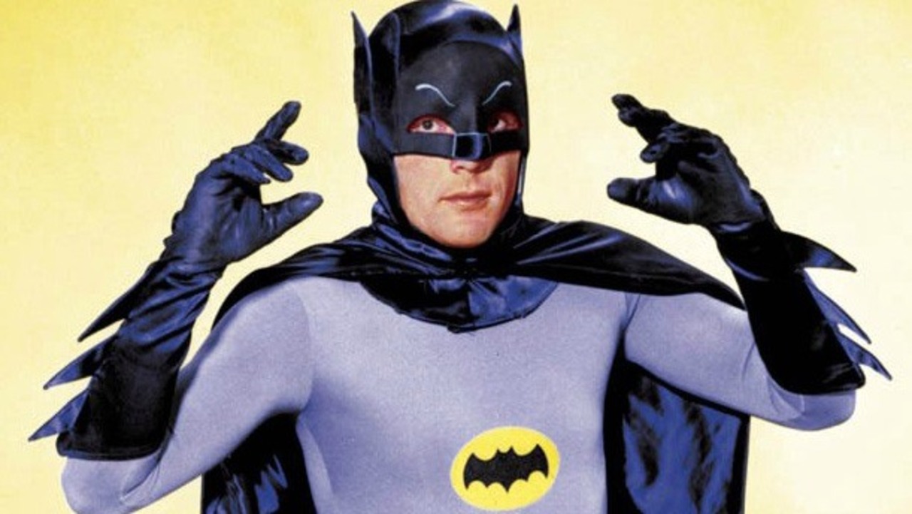 ¡Bang! ¡Pow! Traje del Batman de Adam West será subastado en Los Ángeles