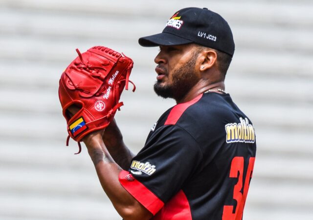 Listos lanzadores abridores de primera jornada de la LVBP