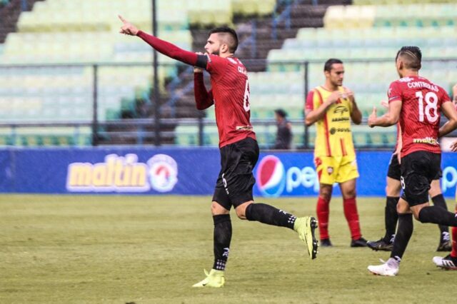 El Caracas FC remontó la llave ante el Aragua