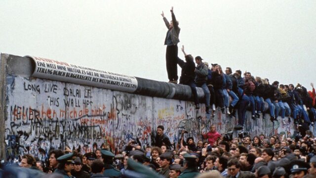 YouTube celebra 30 años de la caída del Muro de Berlín