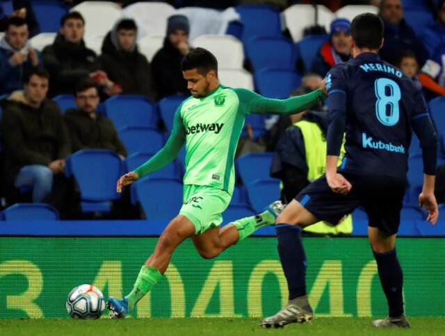 Roberto Rosales jugó completo con el “nuevo” Leganés de Aguirre