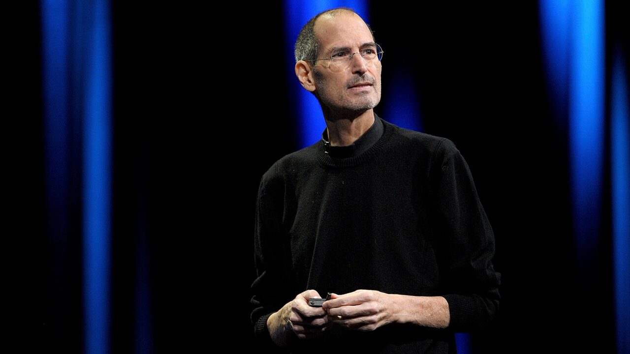 Subastan un disquete firmado por Steve Jobs en cerca de 7.000 euros