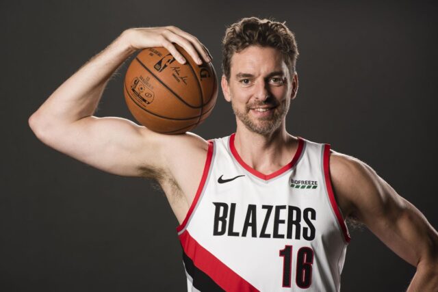 Pau Gasol anunció que se retira de Portland como jugador
