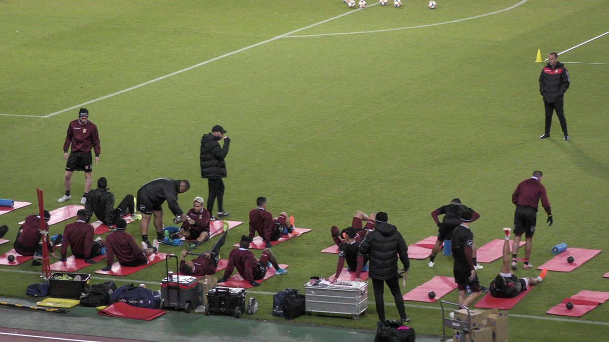 vinotinto japon 5