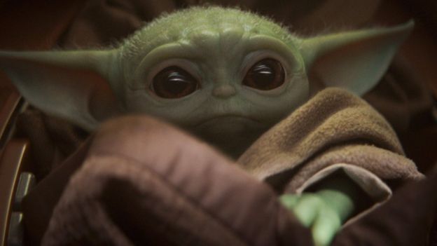 Baby Yoda: el nuevo personaje del universo de Star Wars que se ha convertido en un fenómeno en internet