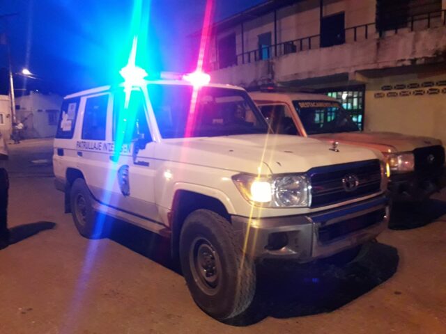 Policía municipal de Paz Castillo halló cadáver y un herido en Miranda