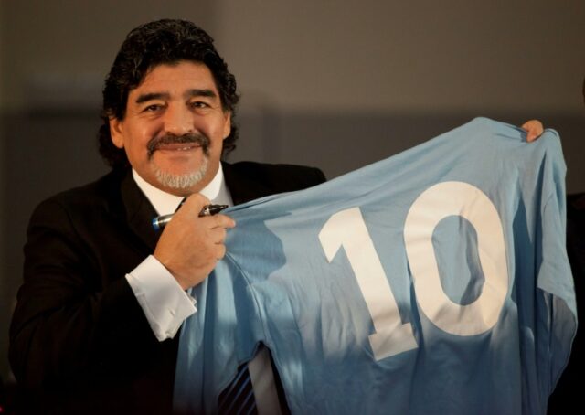Dolce & Gabbana deberá indemnizar con 77.500 dólares a Maradona por usar su nombre