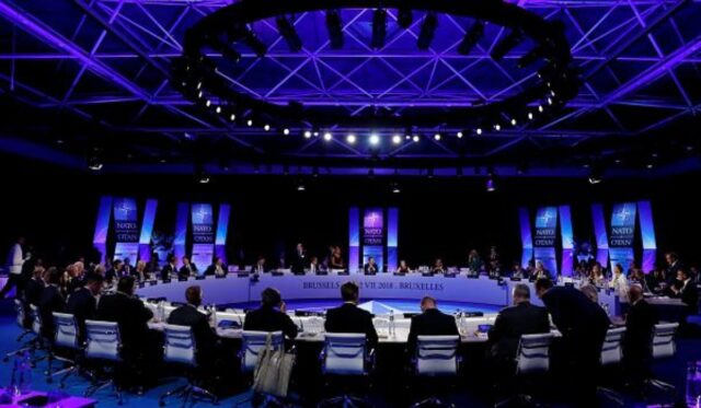 Líderes de la OTAN reafirman compromiso con defensa colectiva pese a diferencias