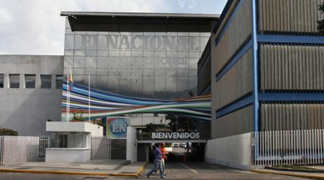 "El Nacional es un baluarte de la libertad sindical": gremios condenan despojo de la sede del diario por Diosdado Cabello