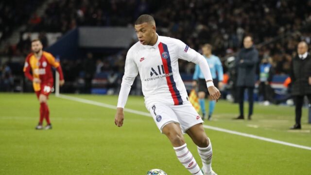 Mbappé le dijo a Neymar que no quiere ocupar su sitio