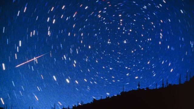 ¿Somos polvo de estrellas? Las dos teorías que explican que la vida llegó a la Tierra desde el espacio