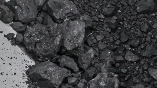 El asteroide Bennu tiene moléculas de agua y carbón, según la NASA