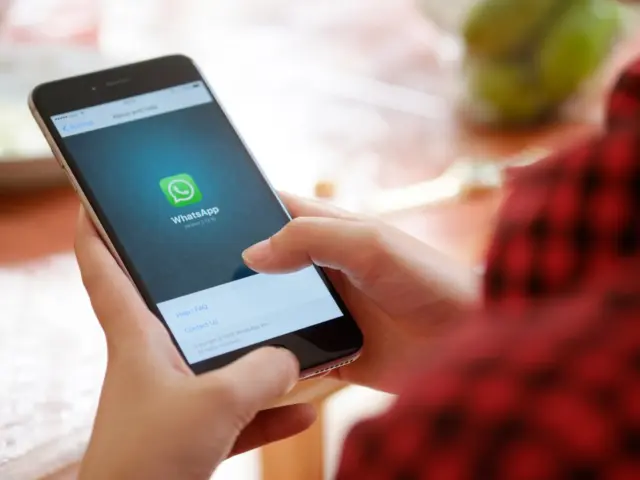 ¿Qué celulares se quedarán sin WhatsApp a partir del 29 de febrero de 2024?