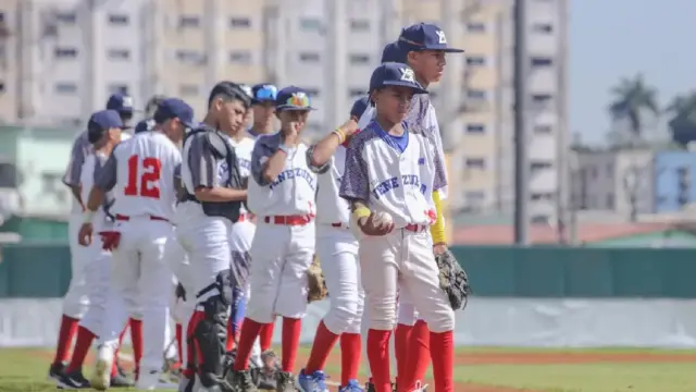 Venezuela vence a Puerto Rico en la primera Serie del Caribe Kids 2024