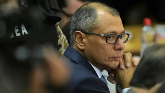 Pero lo mantiene en prisión: tribunal de Ecuador declara ilegal la detención de Jorge Glas