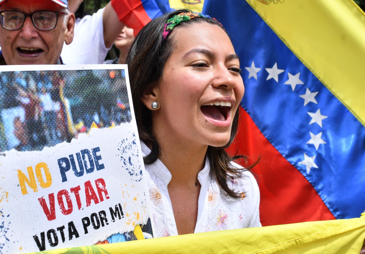 COSTA RICA-VENEZUELA-ELECTION-DEMONSTRATION