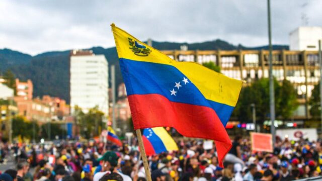 España y Chile trabajan para que el diálogo permita que se respete voluntad en Venezuela