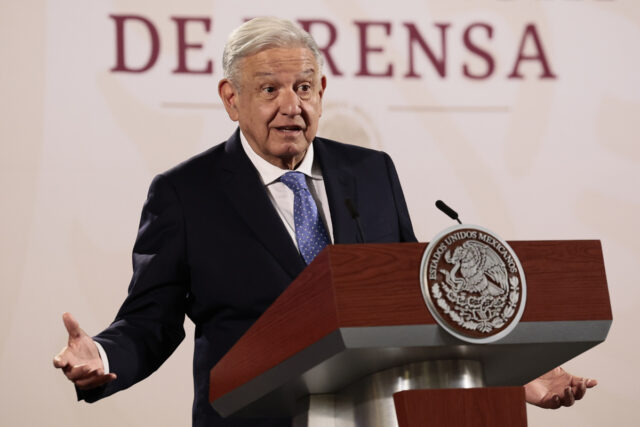 "México tiene que esperar antes de reconocer a algún candidato": López Obrador insiste en actuar con prudencia sobre Venezuela