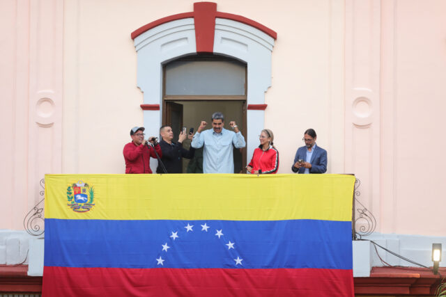 ¿Cuán probable es que Maduro deje el poder a través de una negociación?