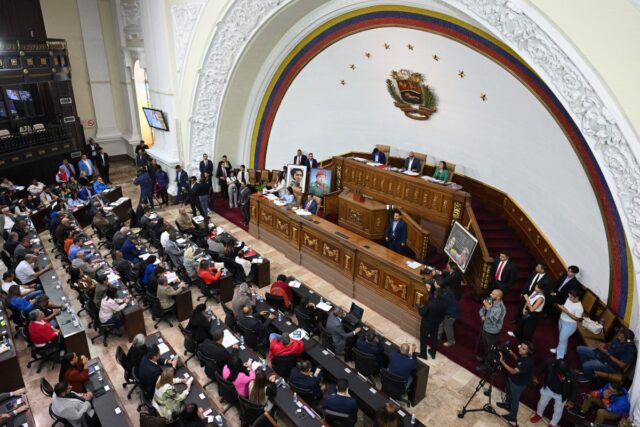 "Persecución y criminalización": alarma en Venezuela por nueva ley de ONG
