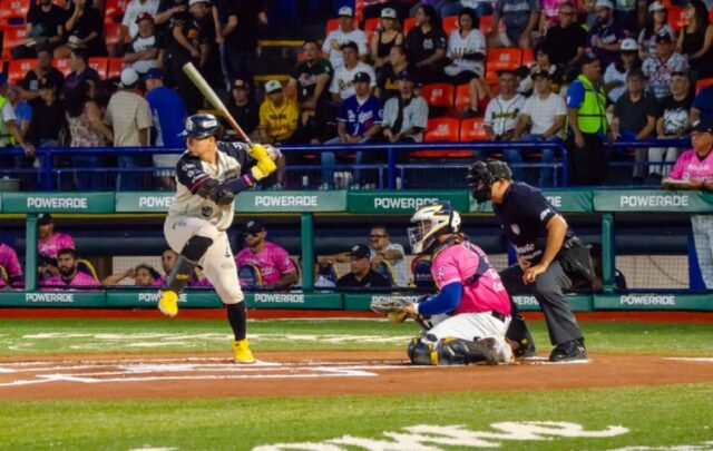 Ángel Reyes evitó la eliminación de los Rieleros en la Liga Mexicana