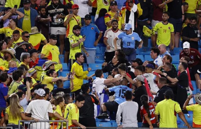 Conmebol sancionó a jugadores uruguayos por pelear con fanáticos colombianos