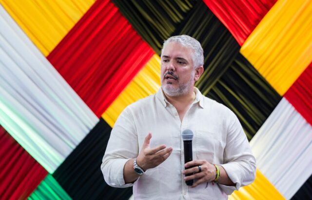 Iván Duque dice que Nicolás Maduro se está moviendo para reimprimir material electoral y falsificar actas de escrutinio