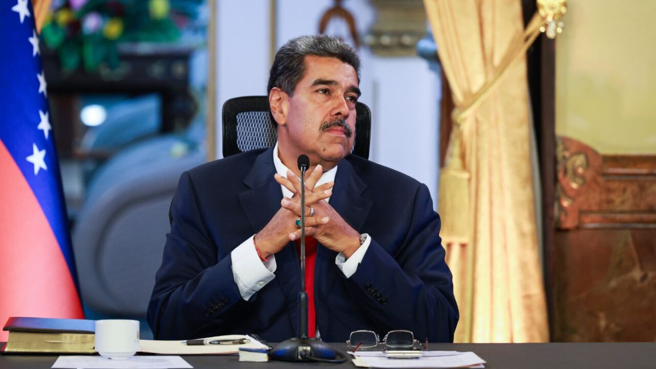 Nicolás Maduro amenaza a los artistas venezolanos