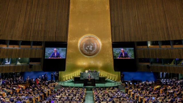 La ONU llama a resolver disputas electorales por medios pacíficos en Venezuela