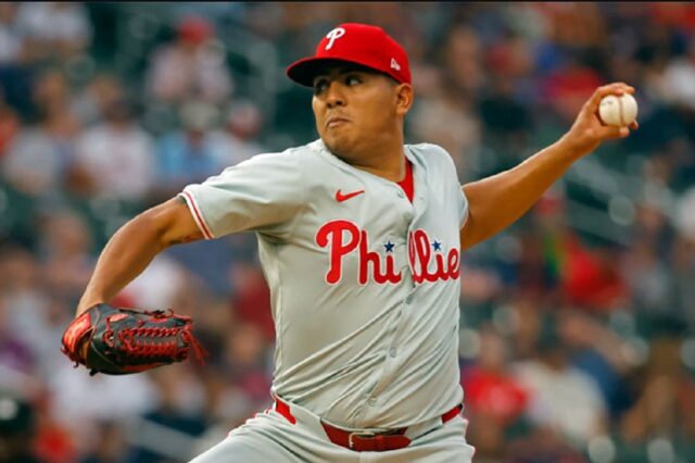 Ranger Suárez regresa al montículo