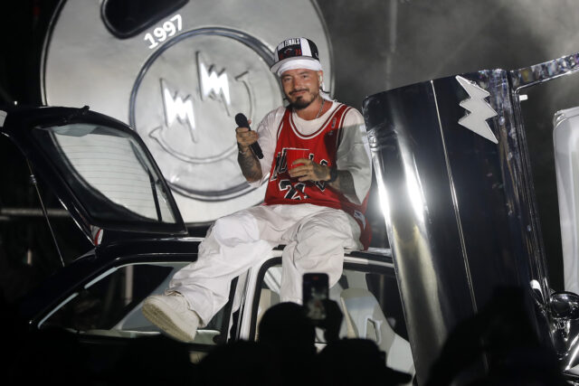 J Balvin vive el mejor momento de su vida y disfruta de hacer música recogiendo sus pasos