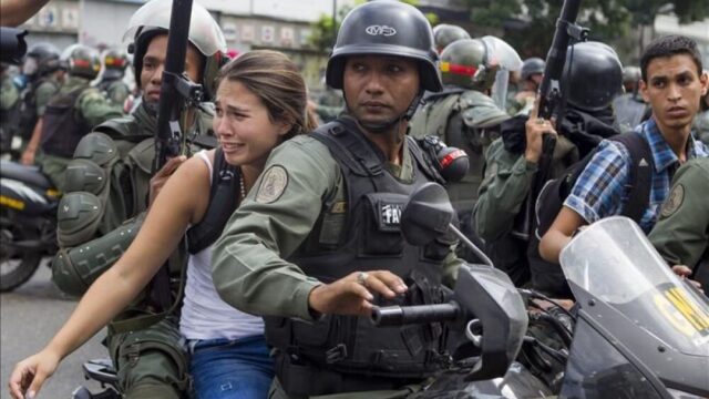 Protestas poselectorales: mujeres detenidas son sometidas a tratos inhumanos