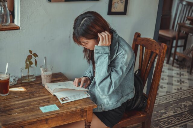 Desconectar unas horas al día: un reto alcanzable y saludable para los adolescentes