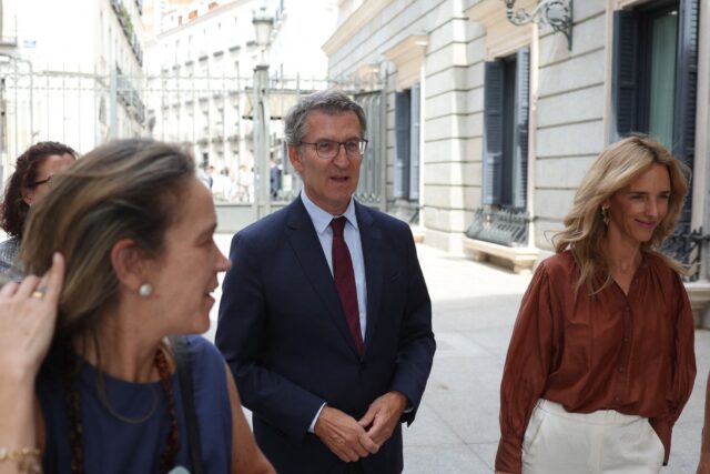 Feijóo confía en que la Eurocámara reconocerá a Edmundo González como presidente