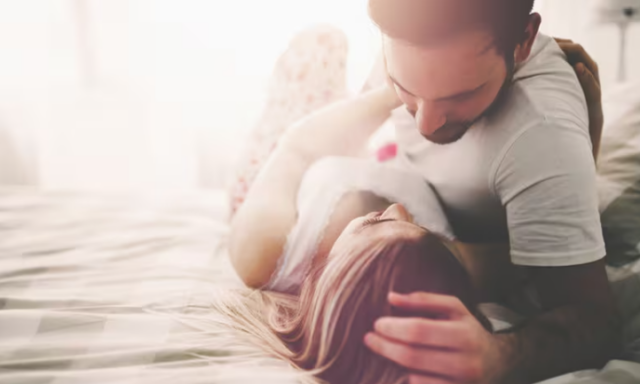 Cuidado con el love bombing: ¿cómo saber si está presente en la relación?