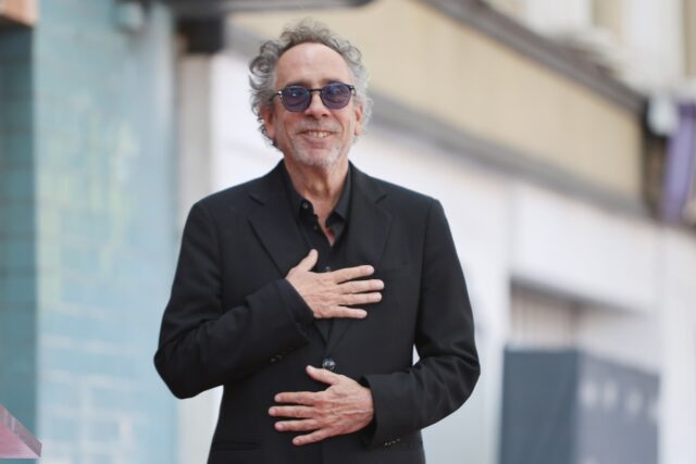 Tim Burton ya tiene su estrella en el Paseo de la Fama de Hollywood