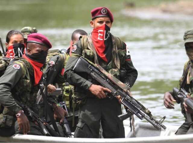 La violencia del Catatumbo lleva al Gobierno colombiano a poner en pausa su anhelo de paz