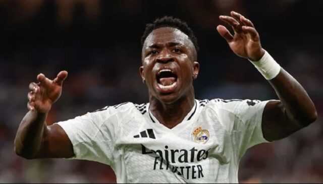Vinícius le declara la guerra al racismo