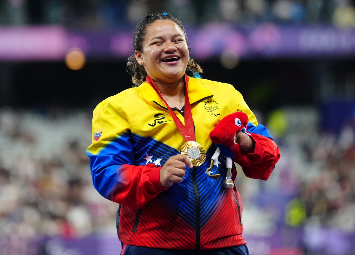 ATHLETICS-OLY-PARIS-2024-PARALYMPICS-MEDALS