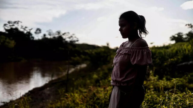 Embarazo de adolescentes en América Latina: cada minuto cuatro niñas se convierten en madres
