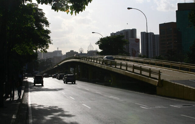 Mantenimiento del elevado de Bello Monte: anuncian cierre parcial en la vía