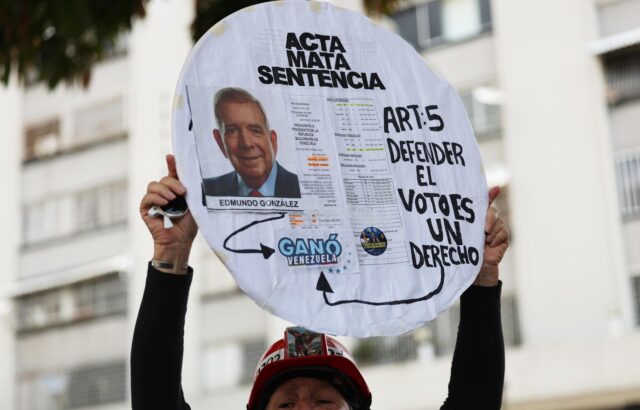 Caraqueños se sumaron al enjambre que convocó María Corina Machado