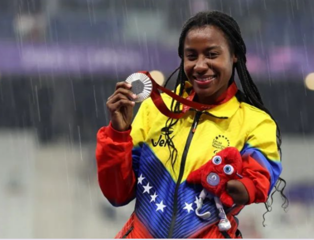 Lisbeli Vera, primera medalla para Venezuela en los Juegos Paralímpicos