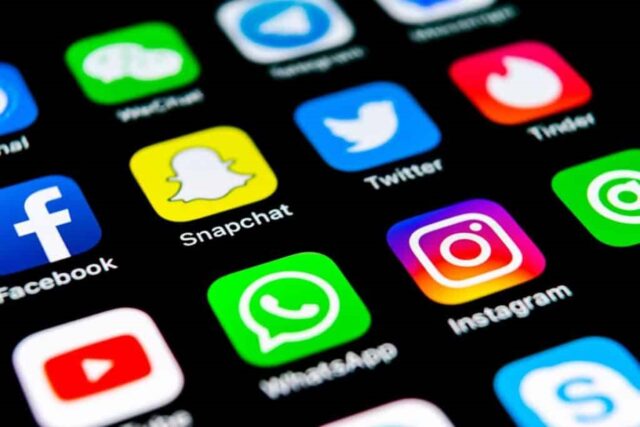 Más del 62% del contenido en redes sociales contiene mensajes de "violencia", según el gobierno