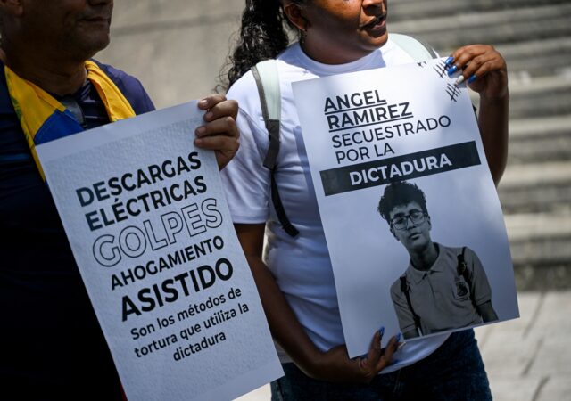 Opositores celebran excarcelaciones de presos políticos pero exigen liberación de todos: "Ninguno debe estar tras las rejas"