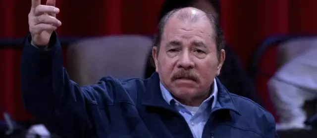 Ortega impide a los sacerdotes dar la unción de enfermos en los hospitales públicos