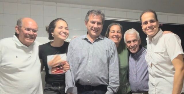 Asilados en la Embajada de Argentina lamentan la muerte de Fernando Martínez Mottola