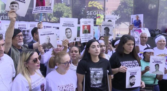 Denuncian que los presos políticos en la cárcel de Tocorón reciben alimentos en mal estado