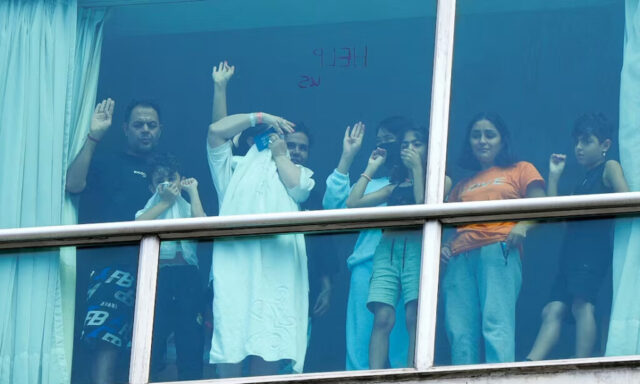 Trasladaron a 109 migrantes deportados de Estados Unidos desde un hotel de Panamá hasta el Darién